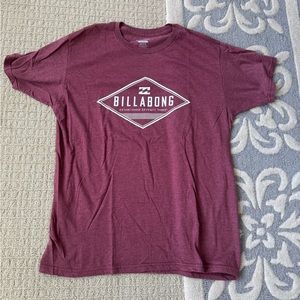 Billabong Diamond Logo T-Shirt in Burgundy